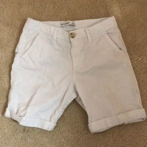 Abercrombie white shorts